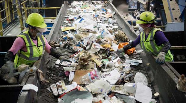 Inaugura PASA planta de reciclaje de envases PET